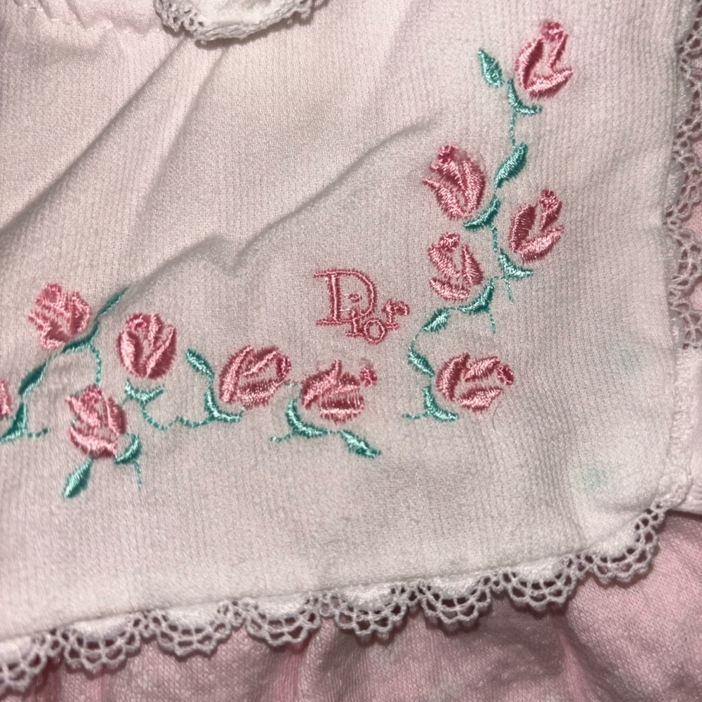 Baby Dior size 3 months, up to 13lbs